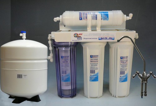 Бытовые фильтры для очистки питьевой воды Аквафор