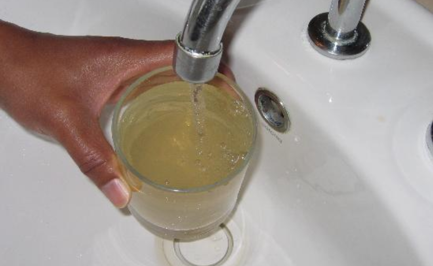 Последствия воды с повышенным содержанием железа из скважины