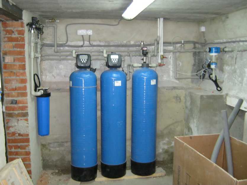 Система обезжелезивания воды для коттеджа от компании Аквафор